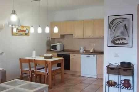 Islote House Daire Famara Dış mekan fotoğraf